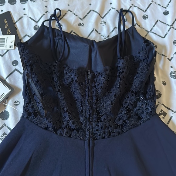 Homecoming dress- New Size 3 Junior - Picture 3 of 3